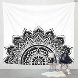 Indian Mandala Tapestry Bohemia Tapestry Wall Hanging Decoration Hippie Tapestry Beach Throw Rug Yoga Mat Travel Mattress